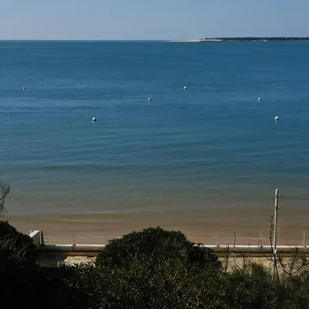 Vila Sperone - Archik - Acces - Vue Bassin